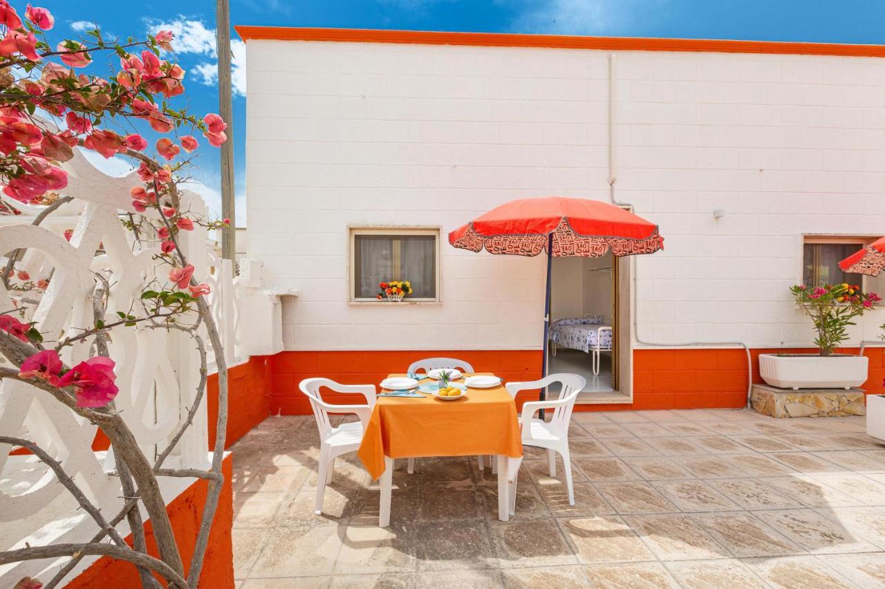 A Casa Di Mario By Barbarhouse Apartment Torre Lapillo Exterior photo